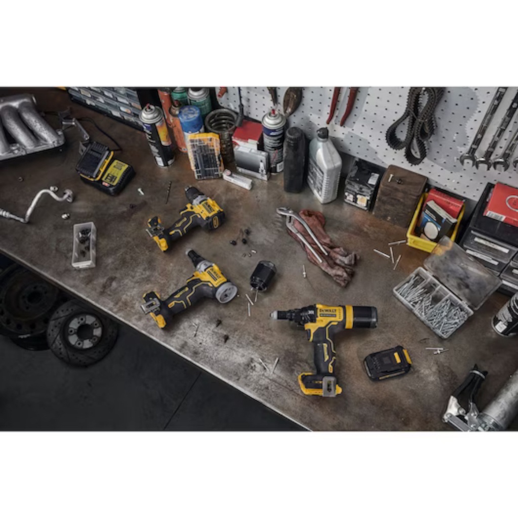 Kniediklis DeWalt DCF414NT
