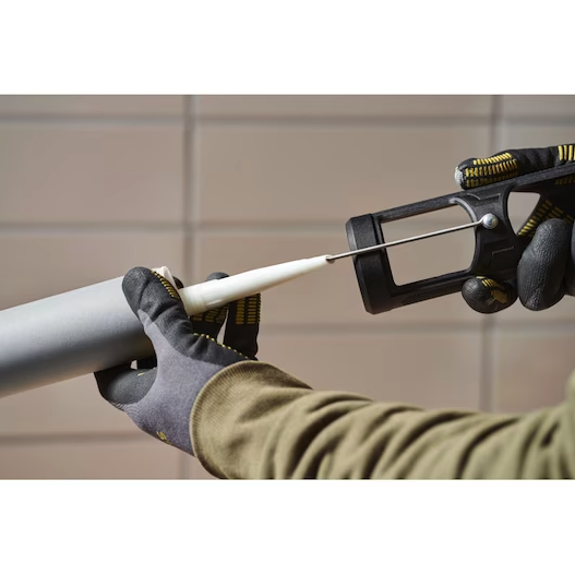 Akum. Silikono pistoletas Stanley SFMCE600B-XJ; 20v