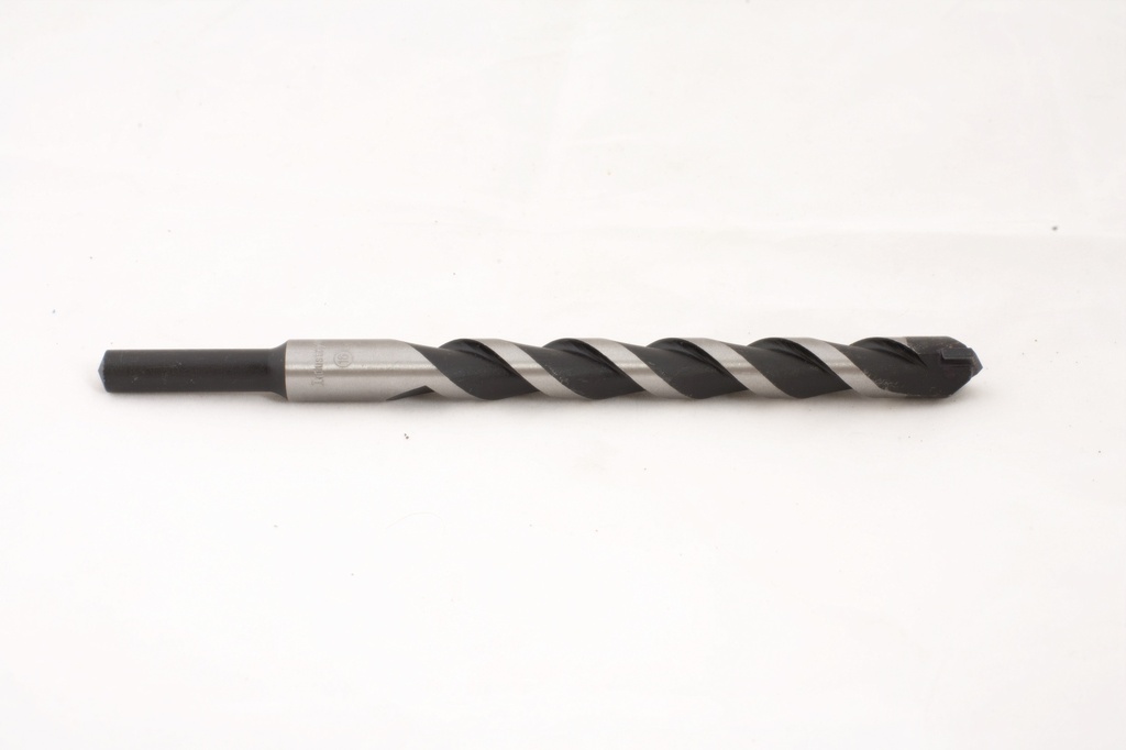 Triecienurbis Profi 18x200/135